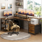 Scrivania per computer reversibile a forma di L con cassetto portadocumenti, supporto lungo per monitor, stazione di ricarica e strisce LED RGB