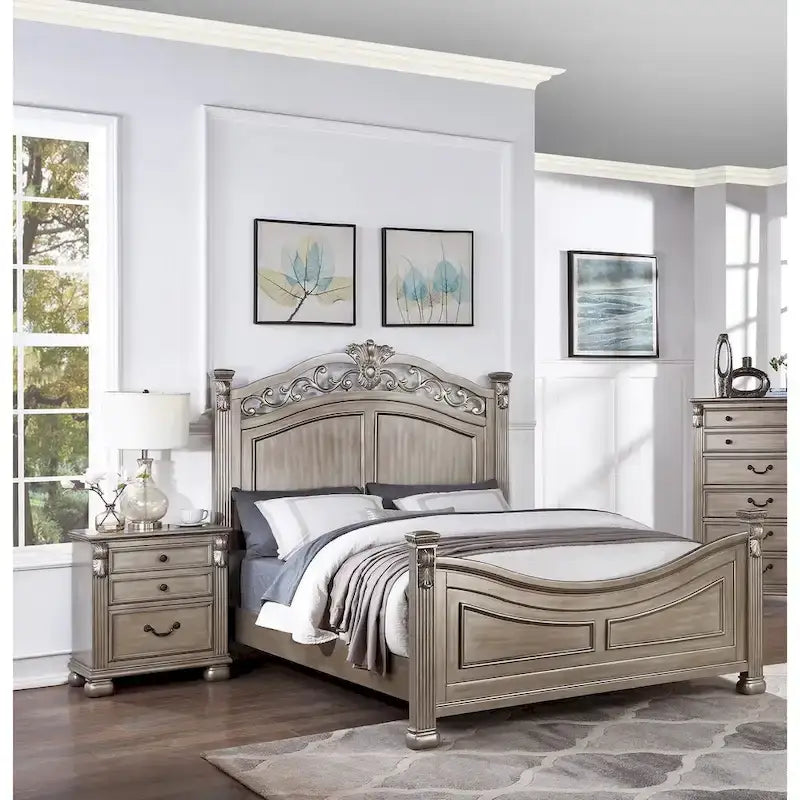 Letto California King Size 1 pezzo formale tradizionale in argento antico con testiera, pediera e struttura dal design unico