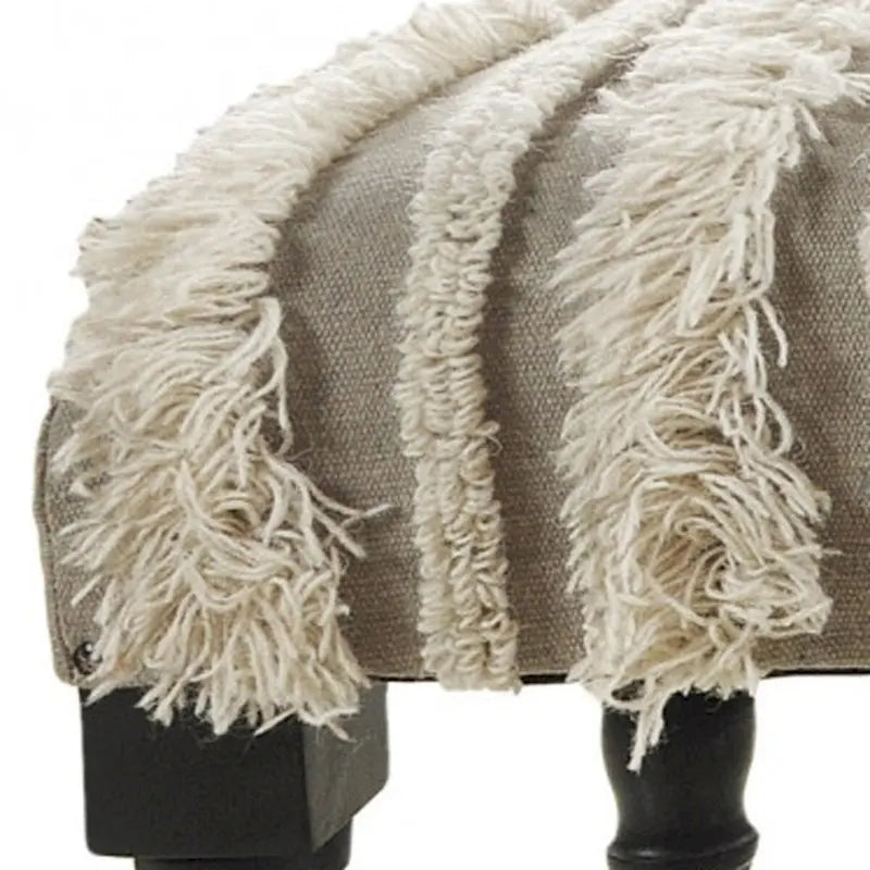 Panca da camera da letto imbottita in cotone crema, struttura in legno, motivo a righe, borchie decorative - 16 P x 47 L x 18 H
