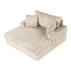 Chaise moderna imbottita con due braccioli e seduta oversize