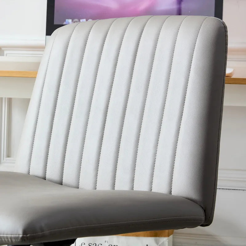 Sedia da ufficio girevole a 360° regolabile con base nera