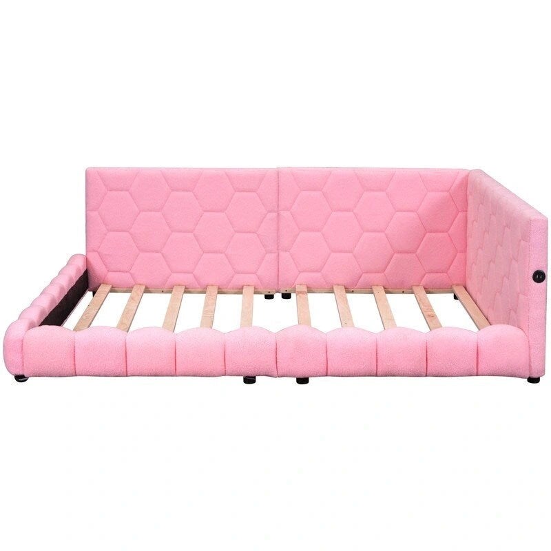 Letto imbottito in Teddy Full Size con piattaforma, porte USB e striscia LED