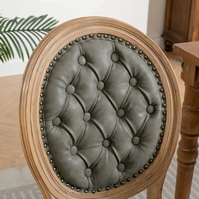 Set di 2 sedie da pranzo in legno massello stile francese con borchie